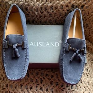 Ausland shoes NWT